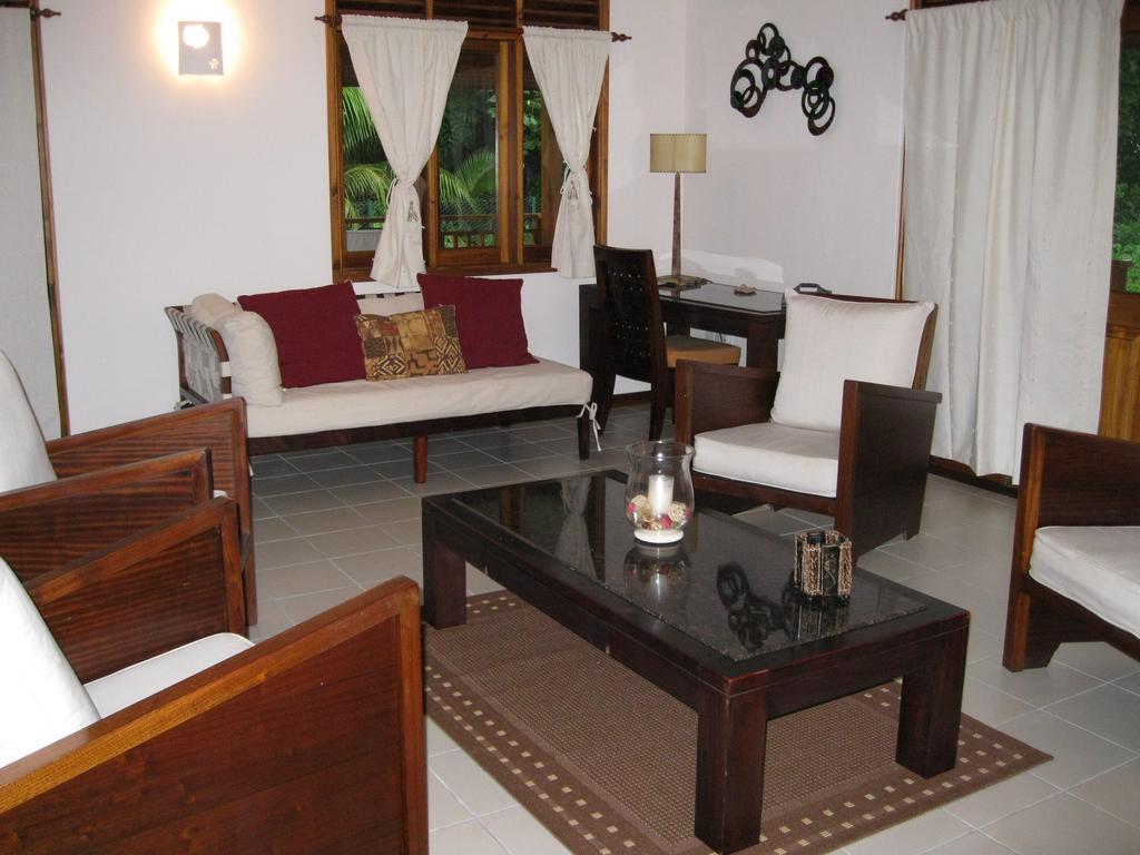 Casa Verde Grand Anse  Pokoj fotografie